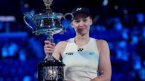 德甲半场：基尼洛斯1射1传，卡德破门，奥格斯堡2-0勒沃库森